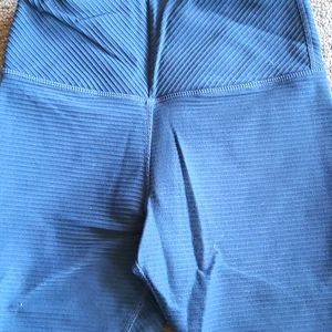 Glider Navy Leggings